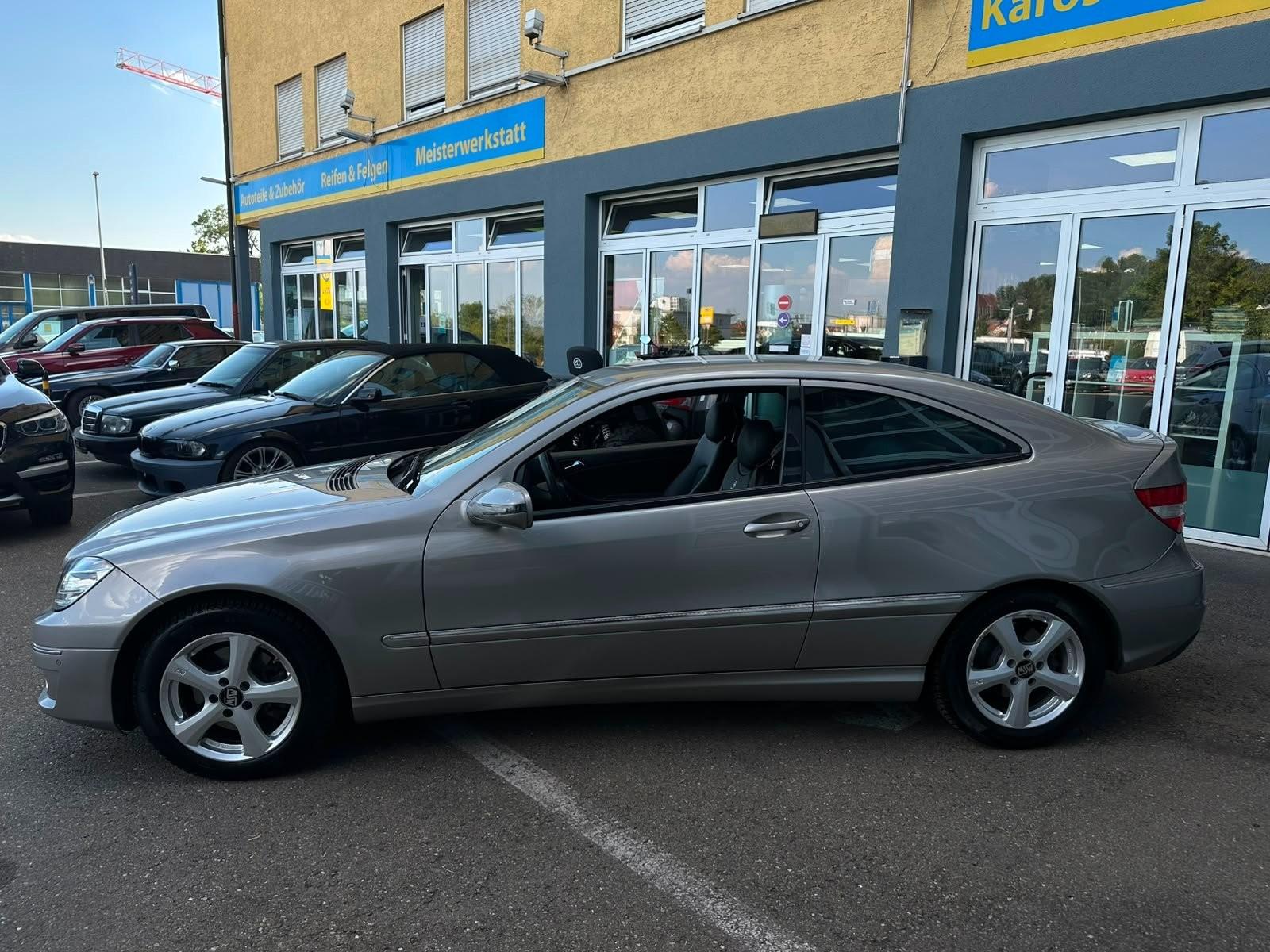 Mercedes-Benz CLC 200 Kompressor (203.741)