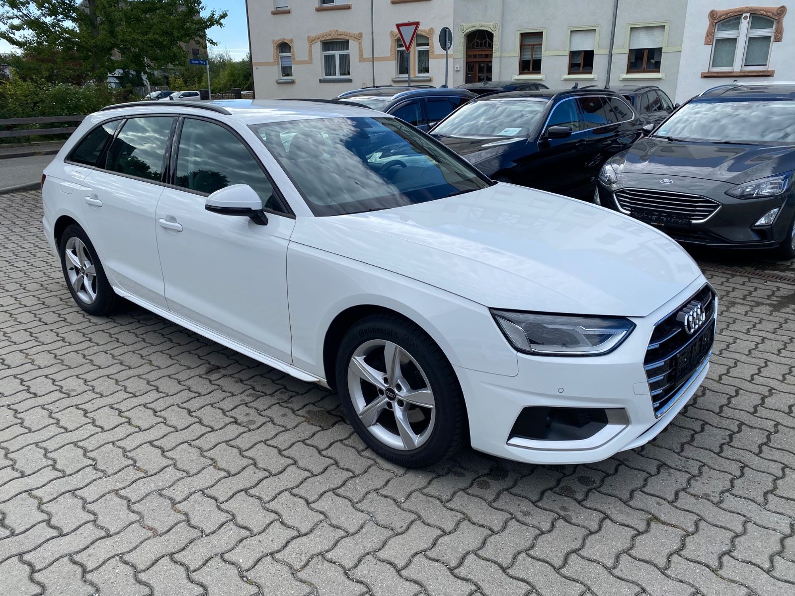 Audi A4 Avant 35 TDI advanced