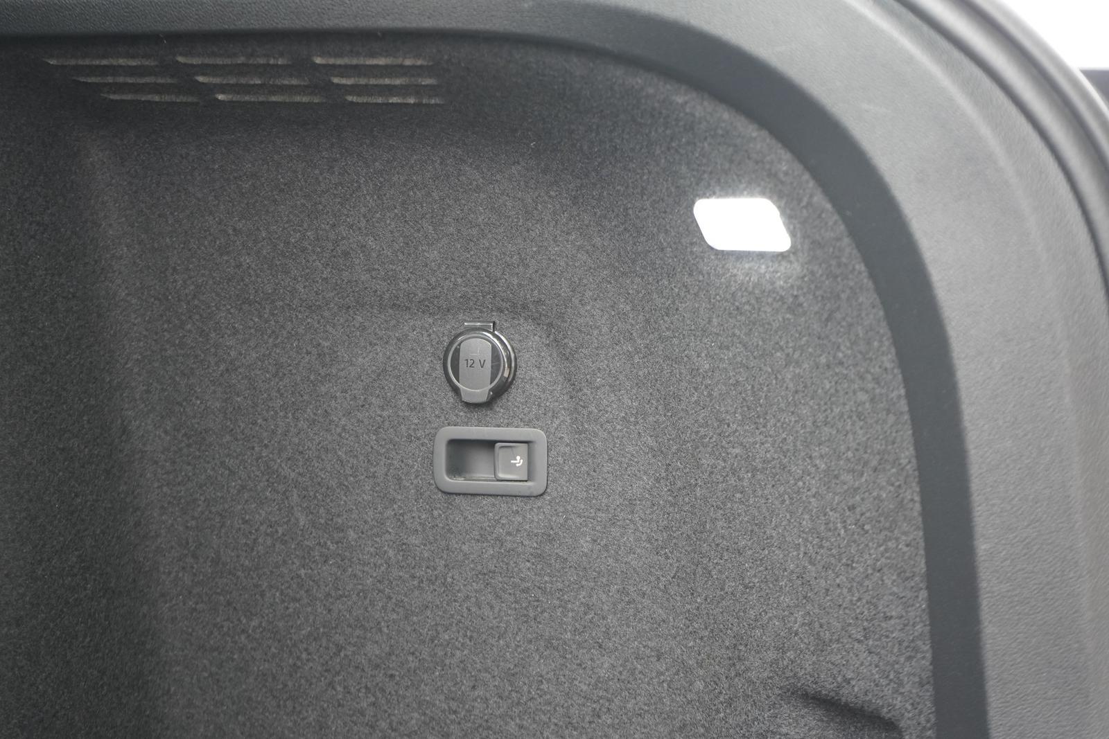 Volkswagen Golf VIII Variant Life eTSI DSG LED Navi ACC AHK, миниатюра 28