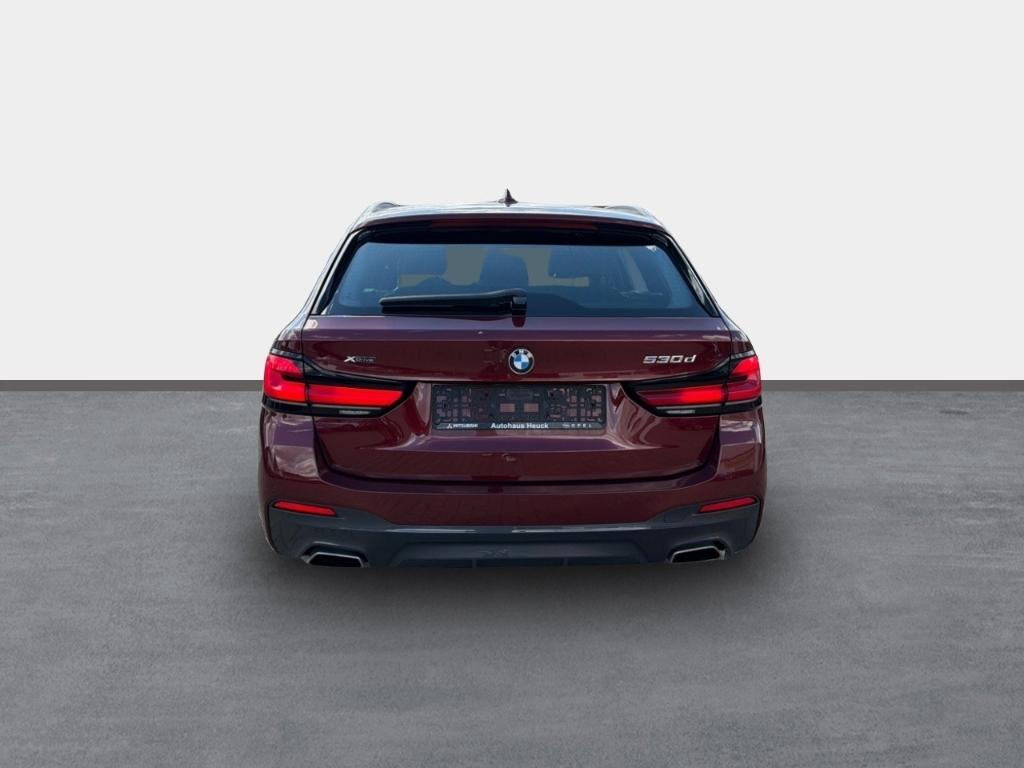 BMW 530 d xDrive M Sport Touring M Sport Sportpaket 