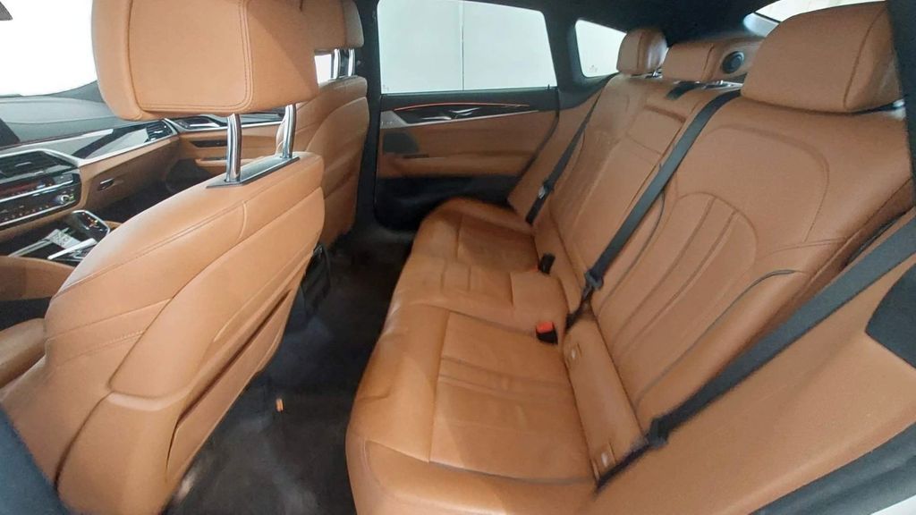 Image of BMW 630 Gran Turismo