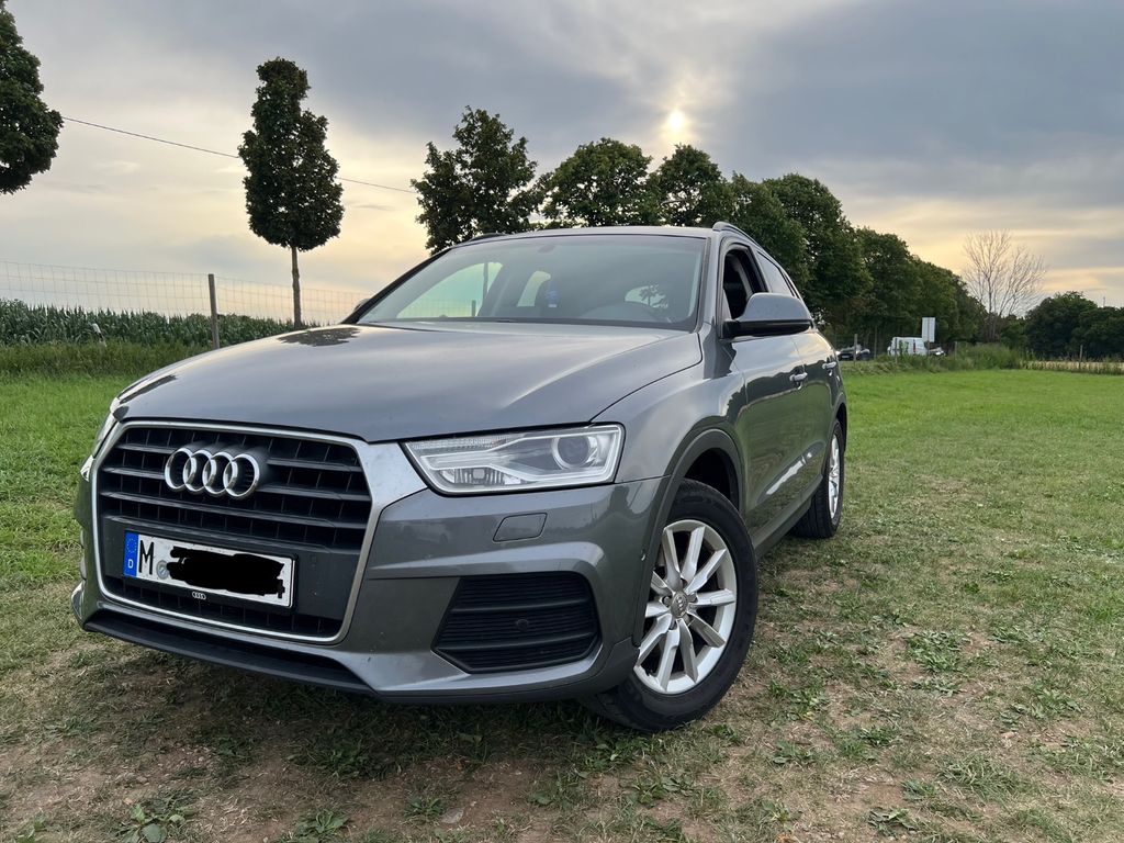 Image of Audi Q3