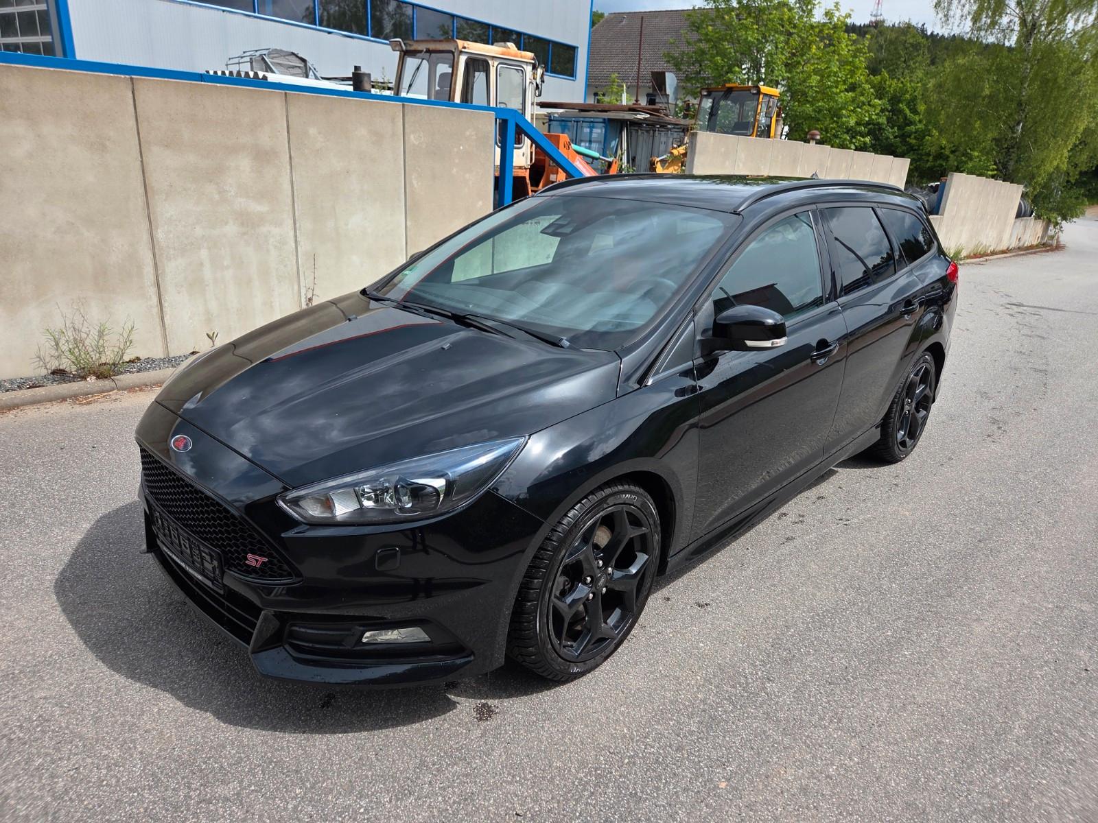 Ford Focus Turnier ST
