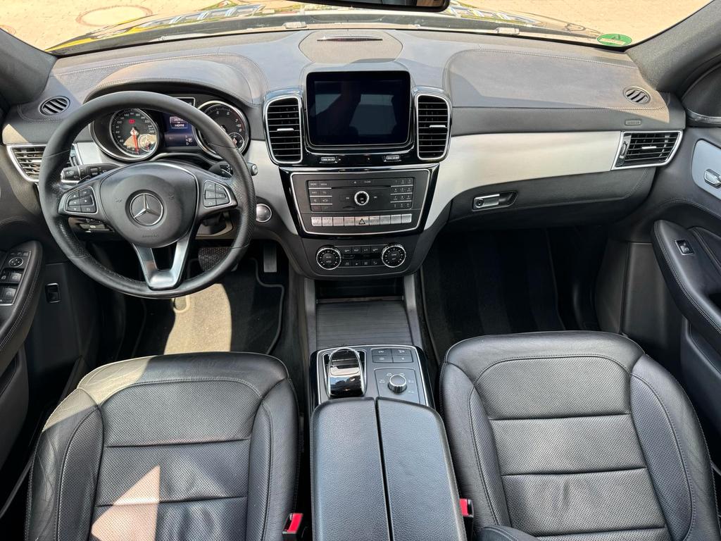 Mercedes-Benz GLE 500