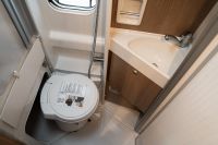Malibu Van first class - two rooms GT skyview 640 LE RB (18/26)
