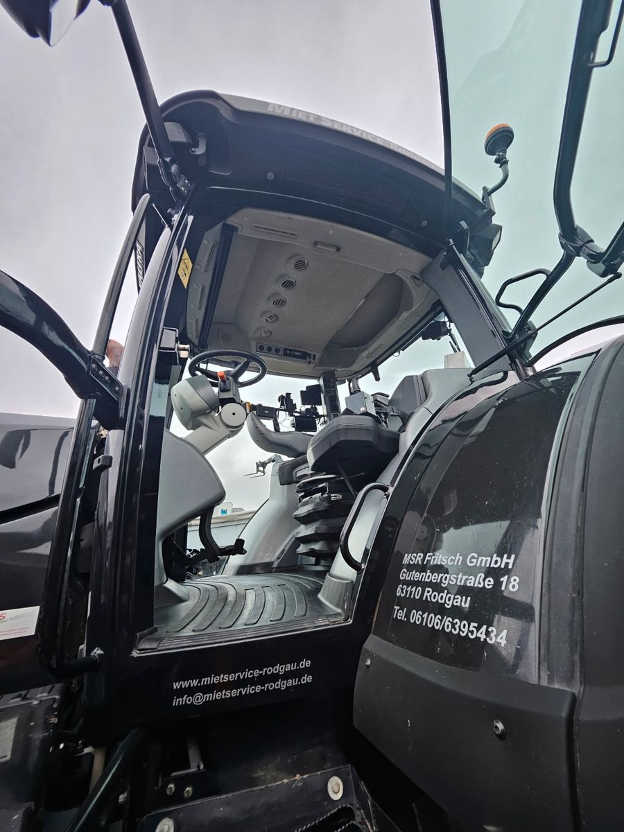 Fahrzeugabbildung Valtra Valtra S374 / 5.590h / Rückfahreinrichtung
