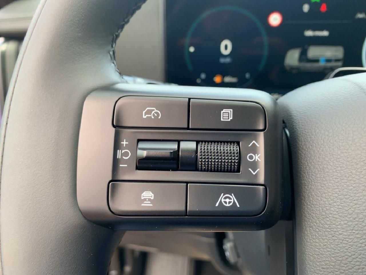 Fahrzeugabbildung Hyundai SANTA FE 1.6 T-GDI Hybrid 176 kW 4WD Blackline*