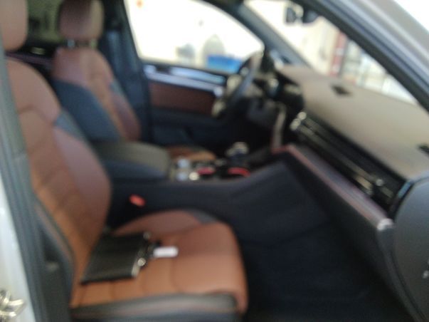Volkswagen Touareg - Bild 6