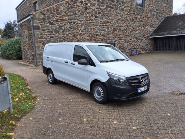 Mercedes-Benz Merzedes-Benz Vito 116 CDI