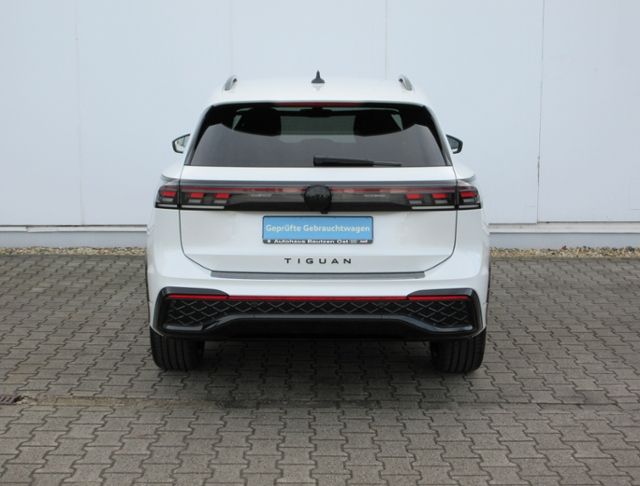 Tiguan 2.0 TDI 193 PS 4M DSG R-Line VOLL/BLACK-S