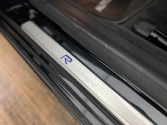 VOLVO V60 D4 AWD/ R-DESIGN / GARANTIE / BUSINESS VOLVO V60 D4 AWD/ R-DESIGN / GARANTIE / BUSINESS