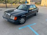 Mercedes-Benz Mercedes 124 220 E, 1992. Sportline - Mercedes-Benz 220 aus 1992