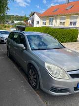 Opel Vectra Caravan 1.8 16V - - Opel Vectra mit Benzin-Antrieb: Kombi, Klimaautomatik
