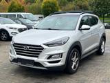 Hyundai TUCSON 1.6i 4x4 AUT. ~GETRIEBEPROBLEM~ - Hyundai: Unfallwagen