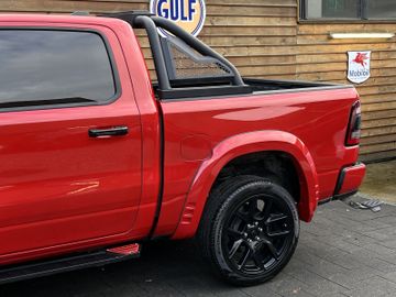 Dodge RAM - 8