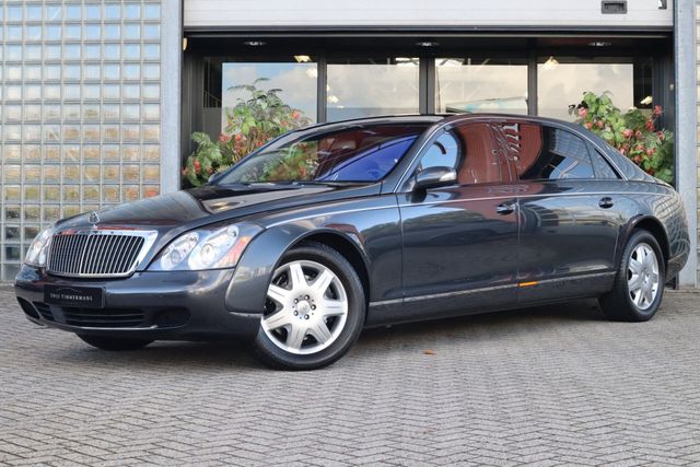 Maybach 62 5.5 V12 | Trennwand, Klaptafels, Entertainmen