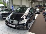 Mercedes-Benz A 160 AVANTGARDE PTS SHZ KLIMA REGENSENSOR - Mercedes-Benz A 160: Avantgarde