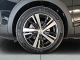 Peugeot 3008 1.2 GT Automatik Navi 2-Zonen-Klimaautom - Peugeot 3008 in Braunschweig