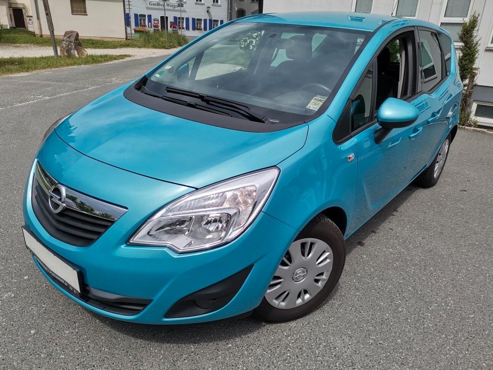 Opel +Meriva B+Edition+Fahrradträger+wenig KM!