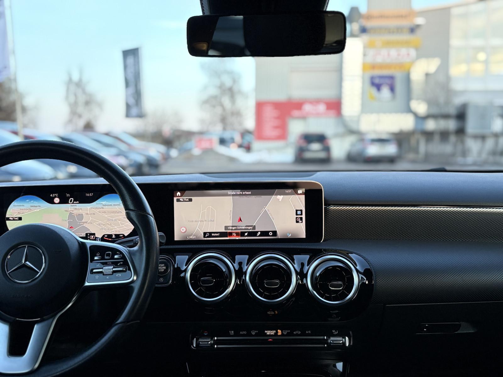 Mercedes-Benz A 250 BUSSINES/NAVIGATION/HIGHPERFORMACE-LED/PDC