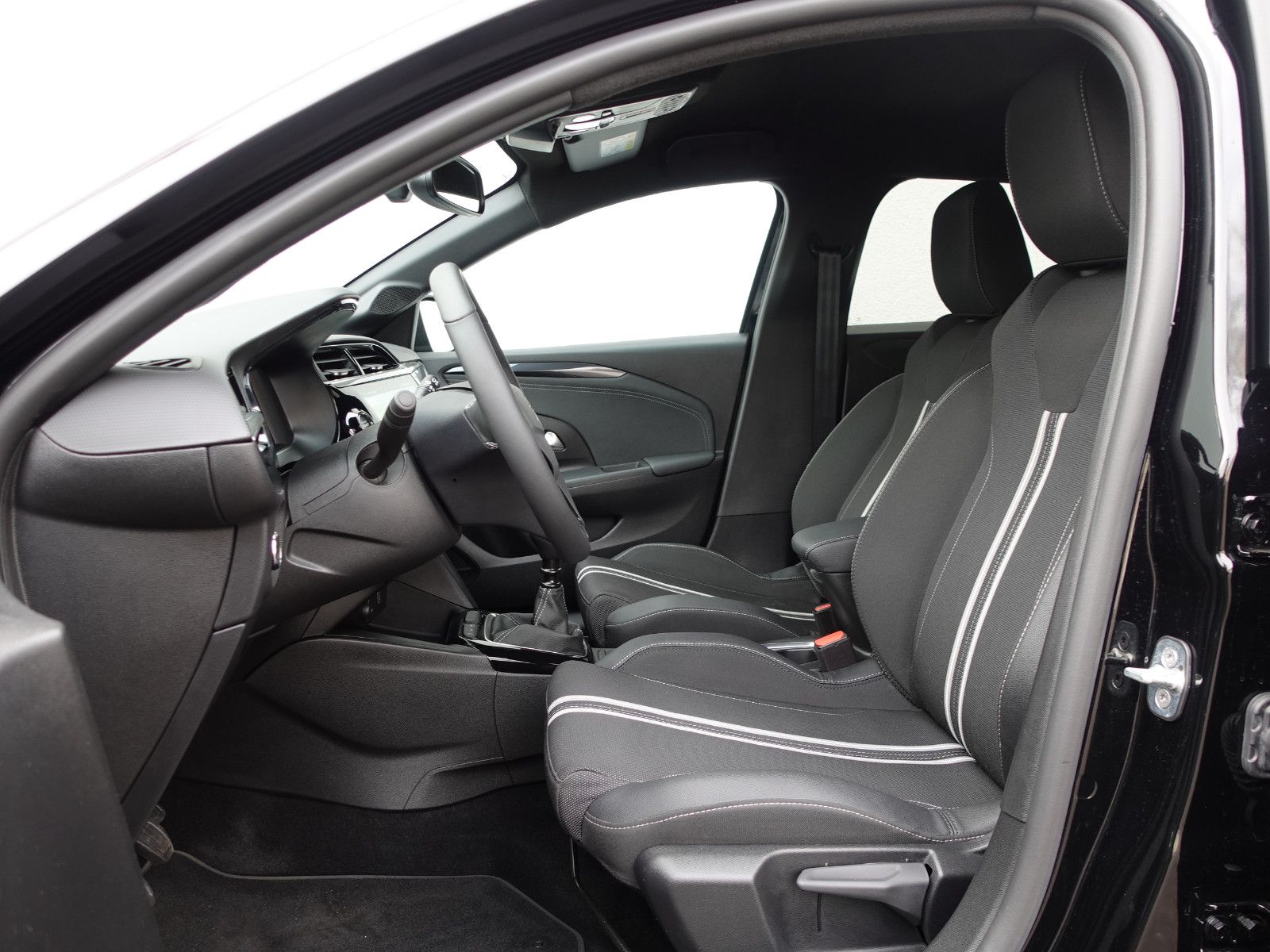 Fahrzeugabbildung Opel Corsa 1.2 Turbo GS Navi,Allwetter,Kamera,PDC,LED