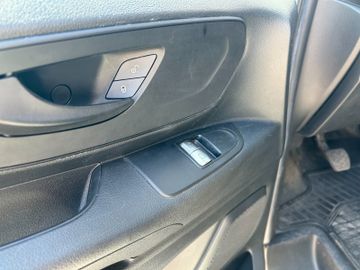Mercedes Vito - 11