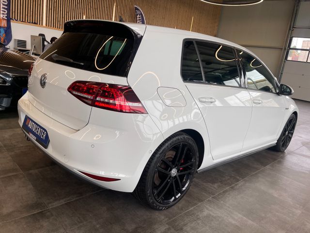 Volkswagen Golf VII Lim. GTD BMT *NAVI*SZHZ*PDC*BI-XENON*