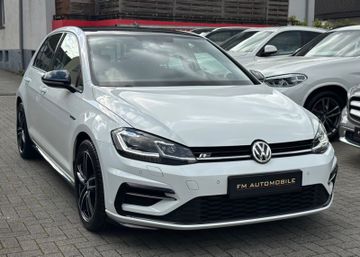 Volkswagen Golf - 4
