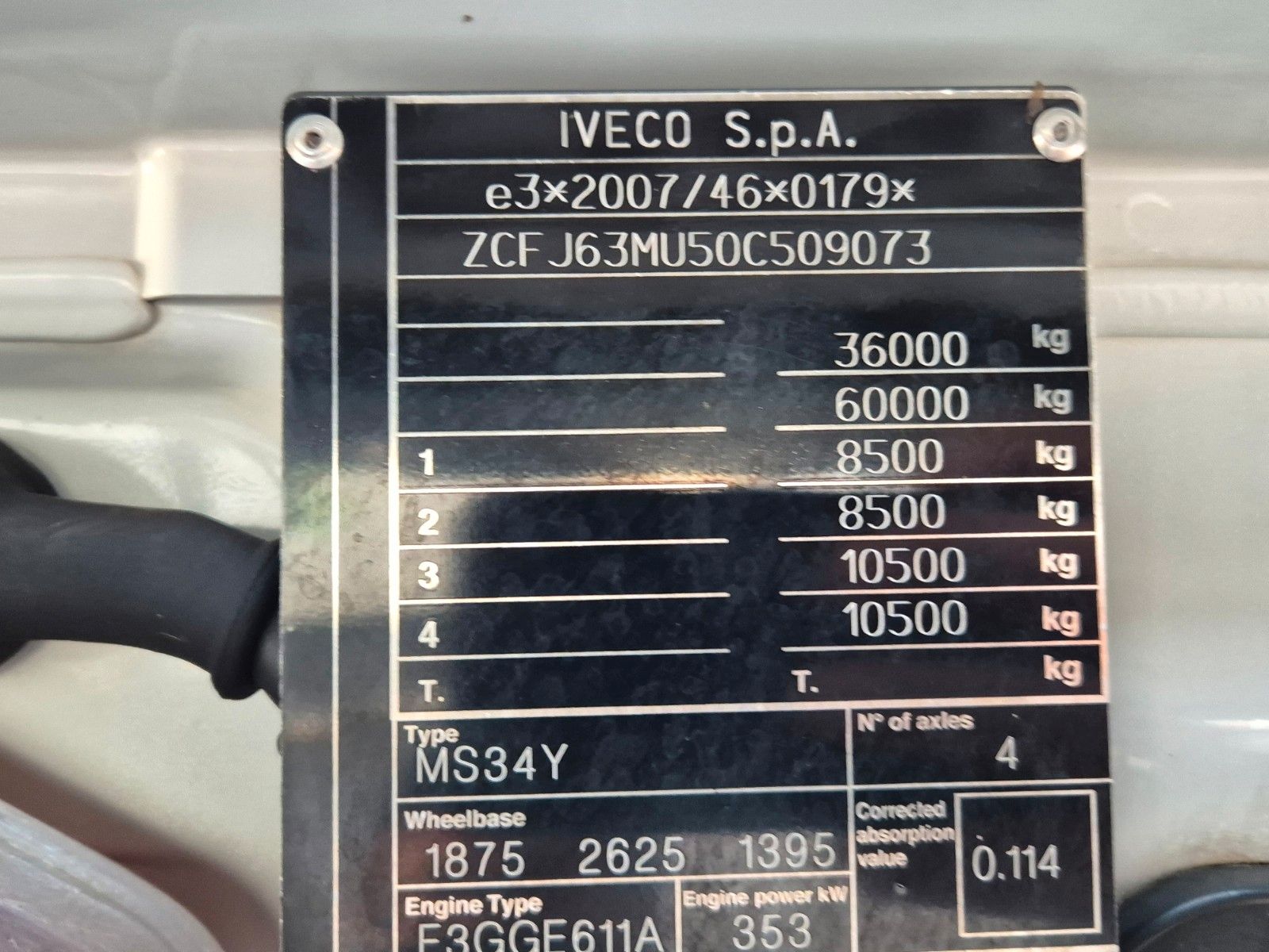 Fahrzeugabbildung Iveco X-Way 480 8x4 Abrollkipper