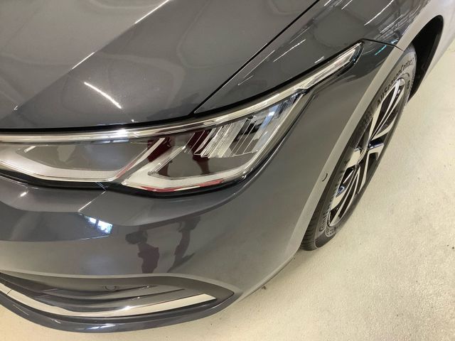 Golf Active TSI 81 kW  AZV, Navi, ACC, kamera