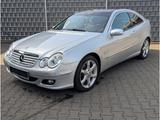 Mercedes-Benz C 180 Kompressor Sport Edition El. Panodach Navi - Mercedes-Benz C 180: Coupé, Kompressor