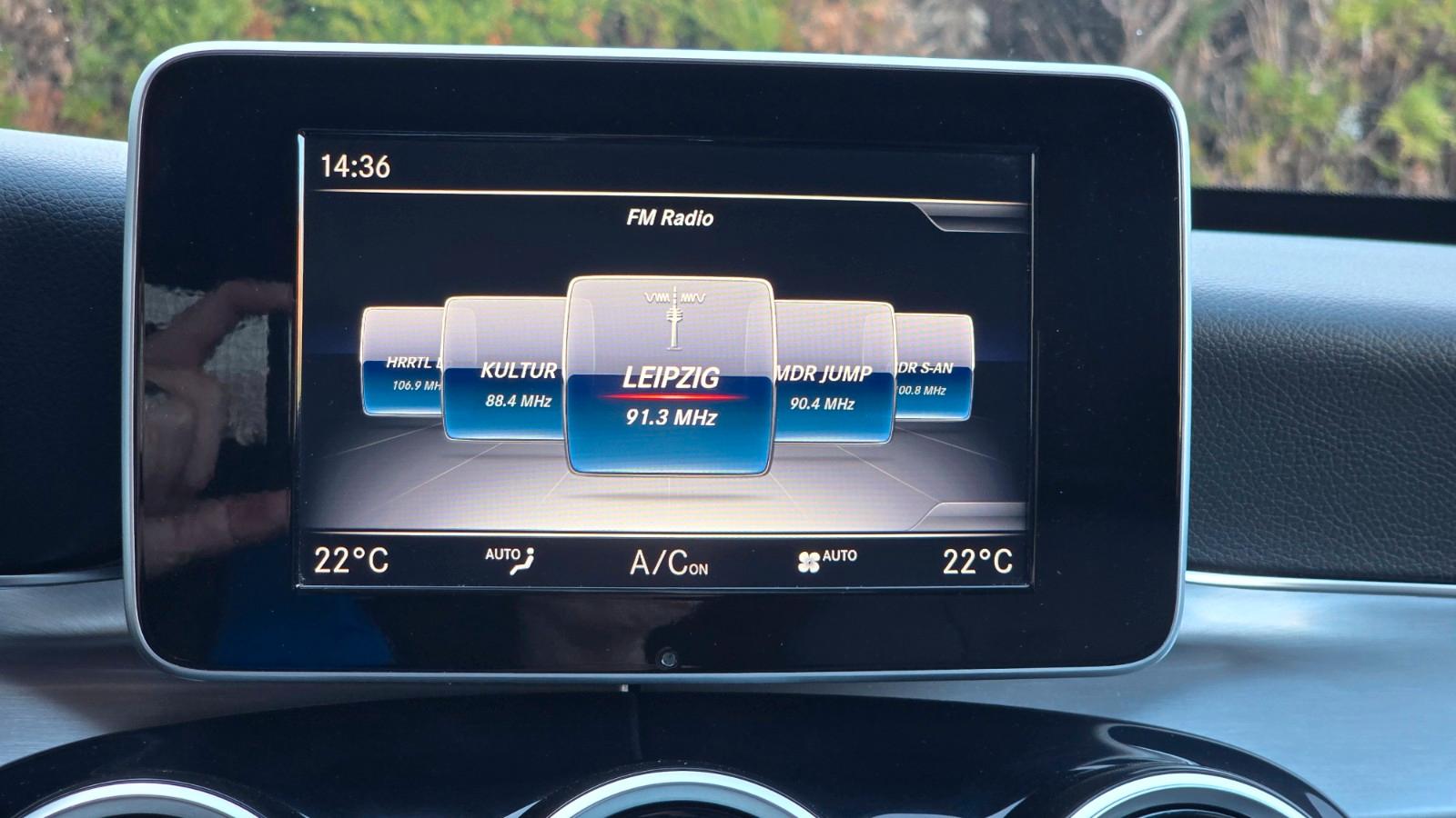 Mercedes-Benz C 180 T 9G Avantgarde LED NAV SHZ PDC