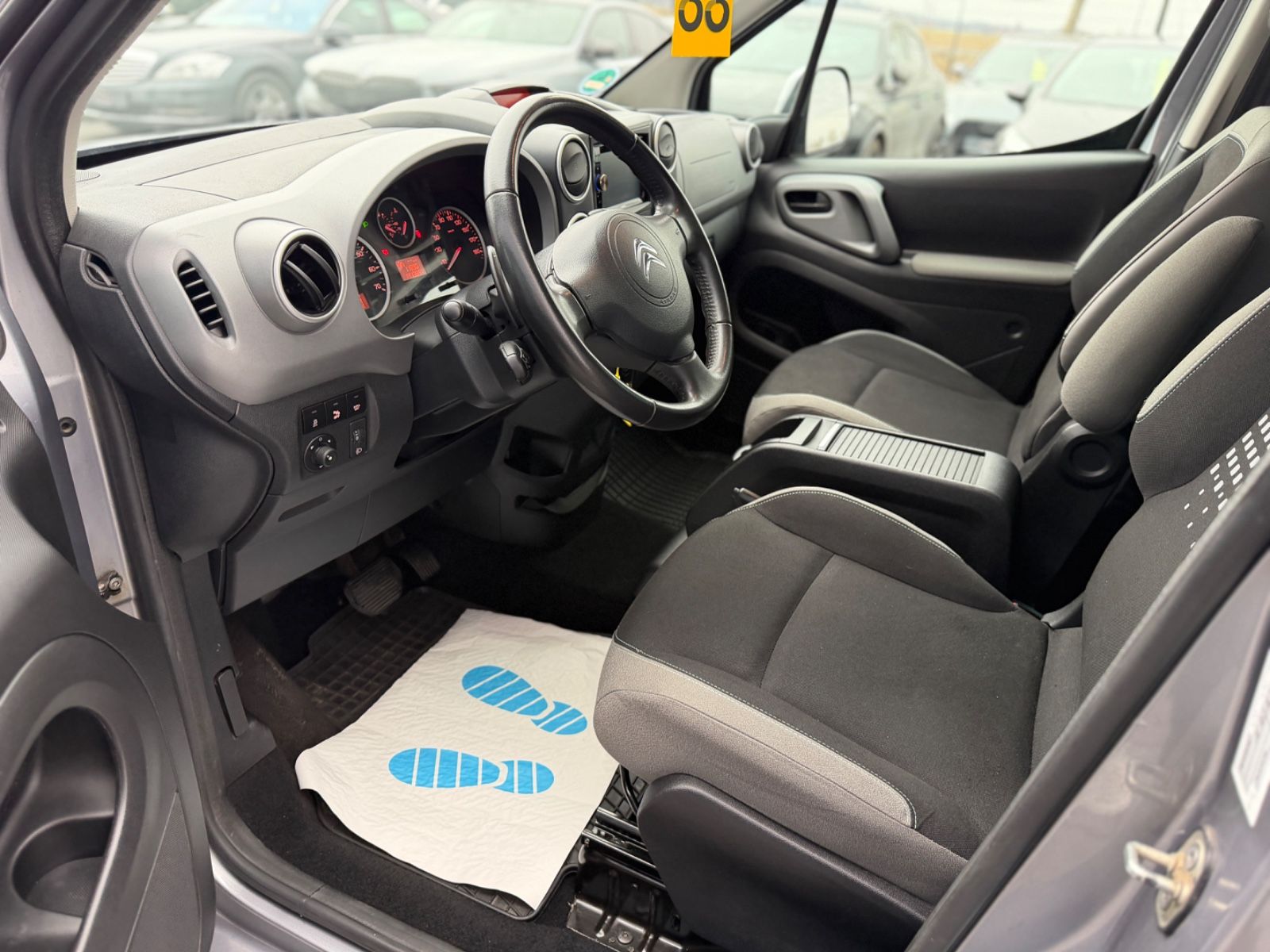 Berlingo Selection 1.6 Blue-HDI Autom.