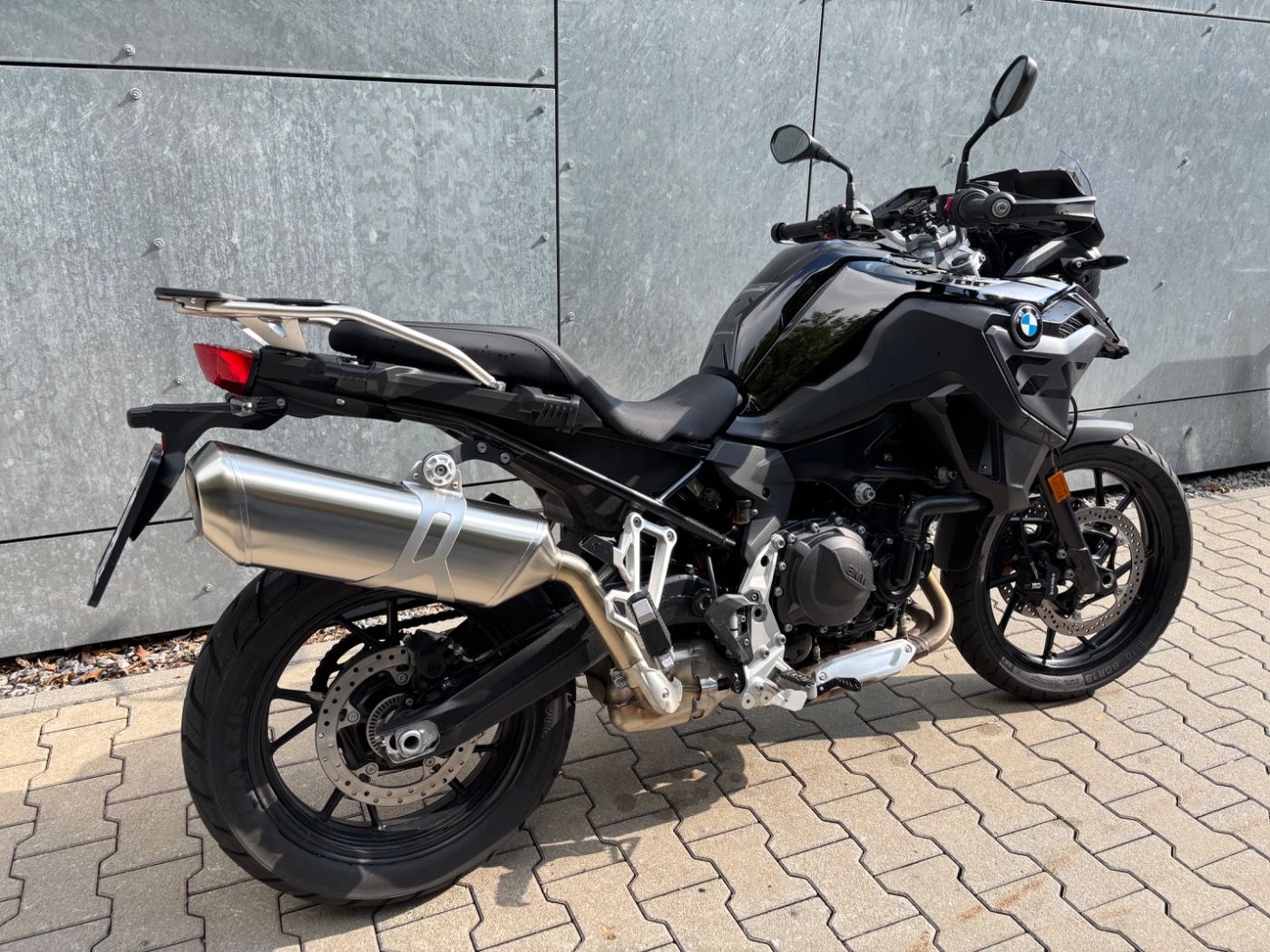 Fahrzeugabbildung BMW F 800 GS Style Triple Black Tieferlegung