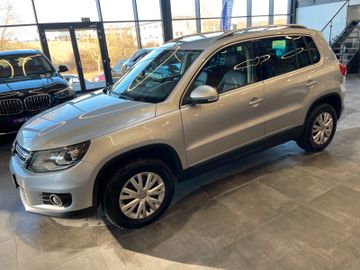 Volkswagen Tiguan 4Motion Aut.  *Bi-XENON*SHZ*PDC*NAVI*MFL*