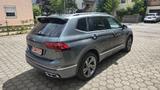 Volkswagen Tiguan Allspace R-Line 4Motion 7Sitze/HUD/PANO - VW Tiguan Allspace Gebrauchtwagen in München