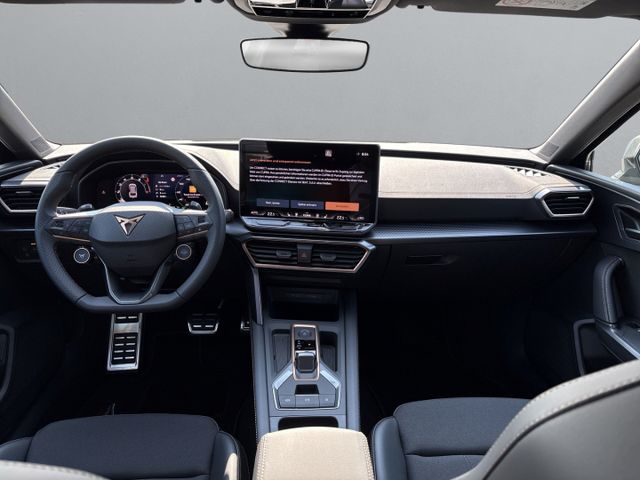 Leon Sportstourer 1.5 eTSI *Panodach+Navi+Fullli