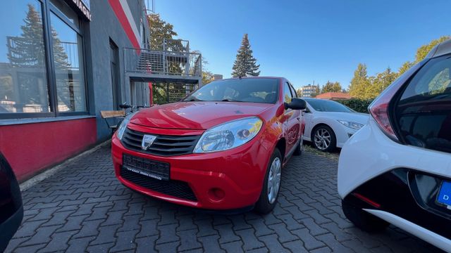 Dacia Sandero Ambiance 1. Hand