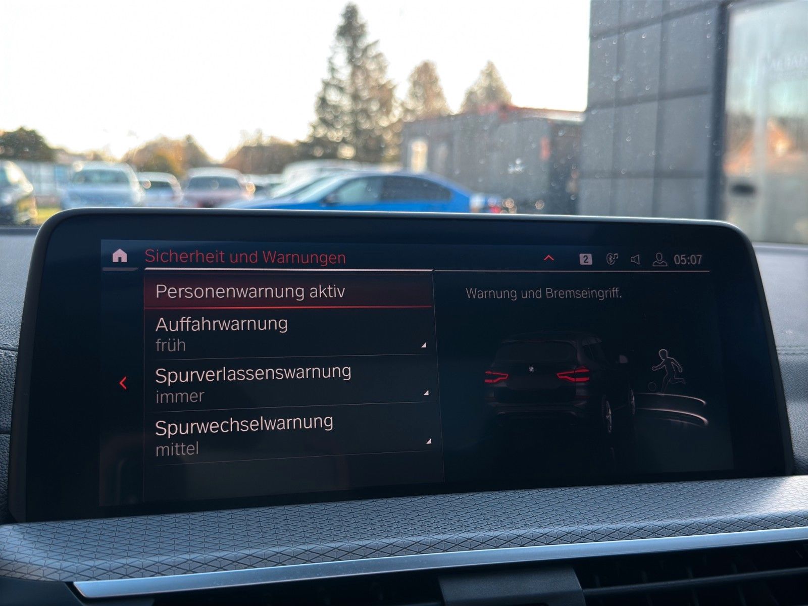 Fahrzeugabbildung BMW X3 M40i Pano/HUD/Bhz.Sport.Lenkrad/Elektr.Sitze