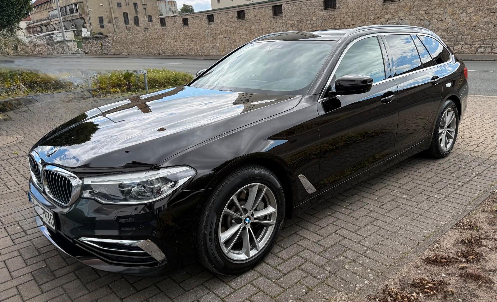 BMW 530d xDrive Touring A -