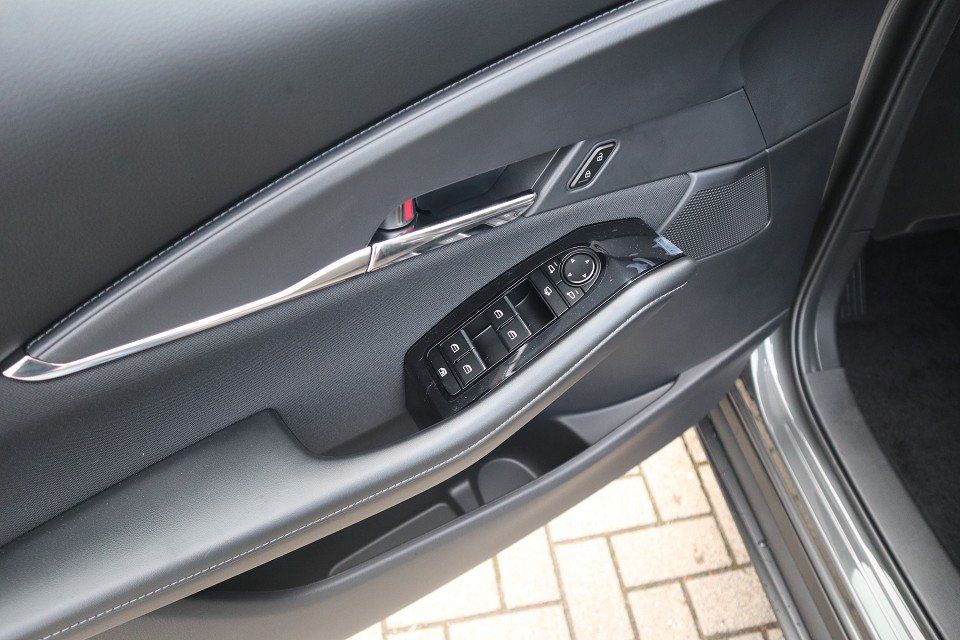 Fahrzeugabbildung Mazda CX-30 2025 M-Hybrid Centre-Line G-140 *Aktion* N
