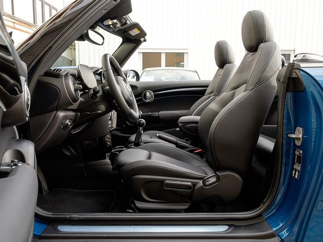 Foto Nummer 9: MINI Cooper Cabrio