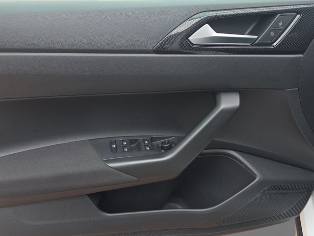 Taigo Life 1.0 TSI KLIMA PDC SITZHEIZUNG ACC LED