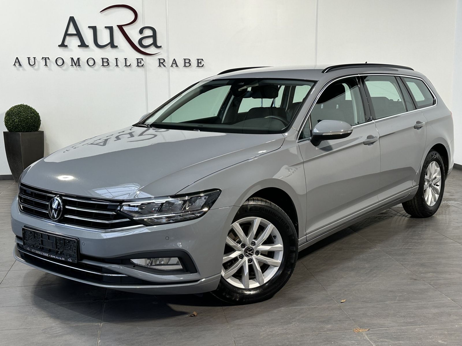 Fahrzeugabbildung Volkswagen Passat Variant 2.0 TDI DSG Business NAV+LED+ACC