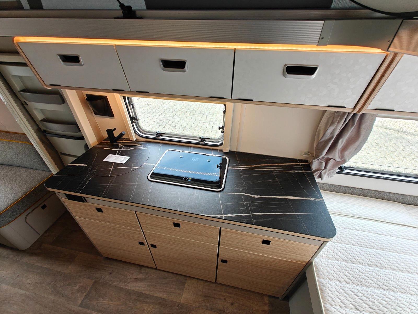 Fahrzeugabbildung HYMER / ERIBA / HYMERCAR Touring 630 Urban SD - JETZT 4.794€ SPAREN !