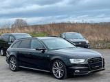 Audi A4 Avant 2xS line Sportpaket / plus NAVI/SHZ/ - Audi A4: 2.4