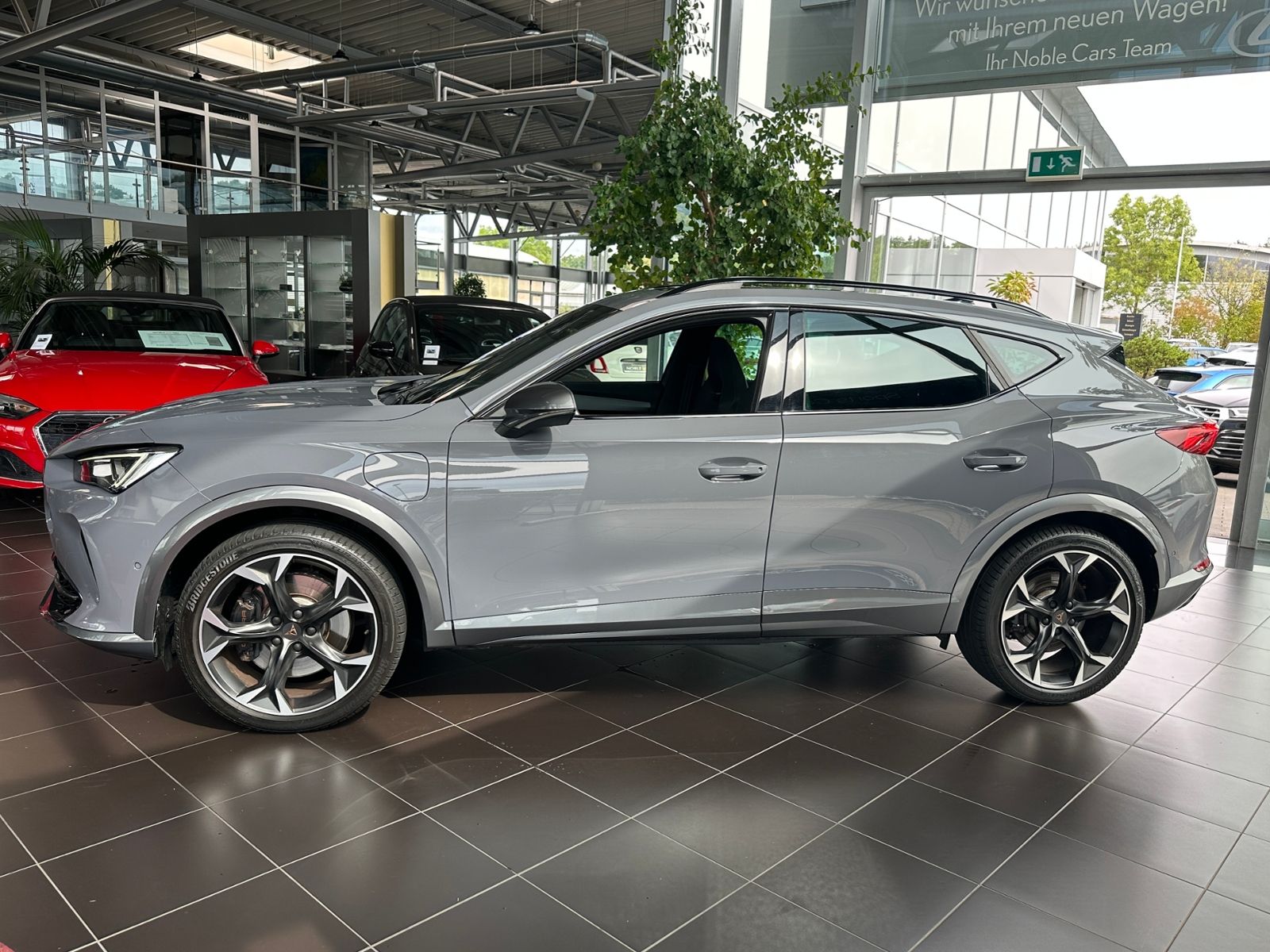 Fahrzeugabbildung CUPRA Formentor  eHybrid VZ AHK PANO LED NAVI