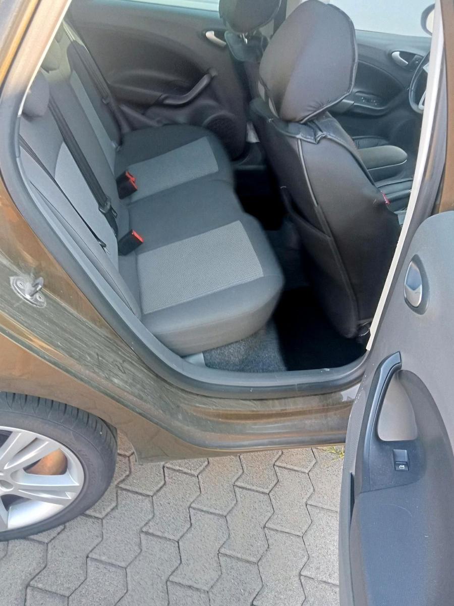 Seat Ibiza 2012 — photo 6