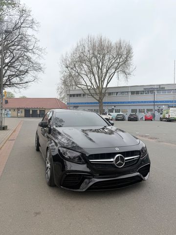 MERCEDES-BENZ E 63 AMG Mercedes-AMG E 63 S 4MATIC+ Autom. ...