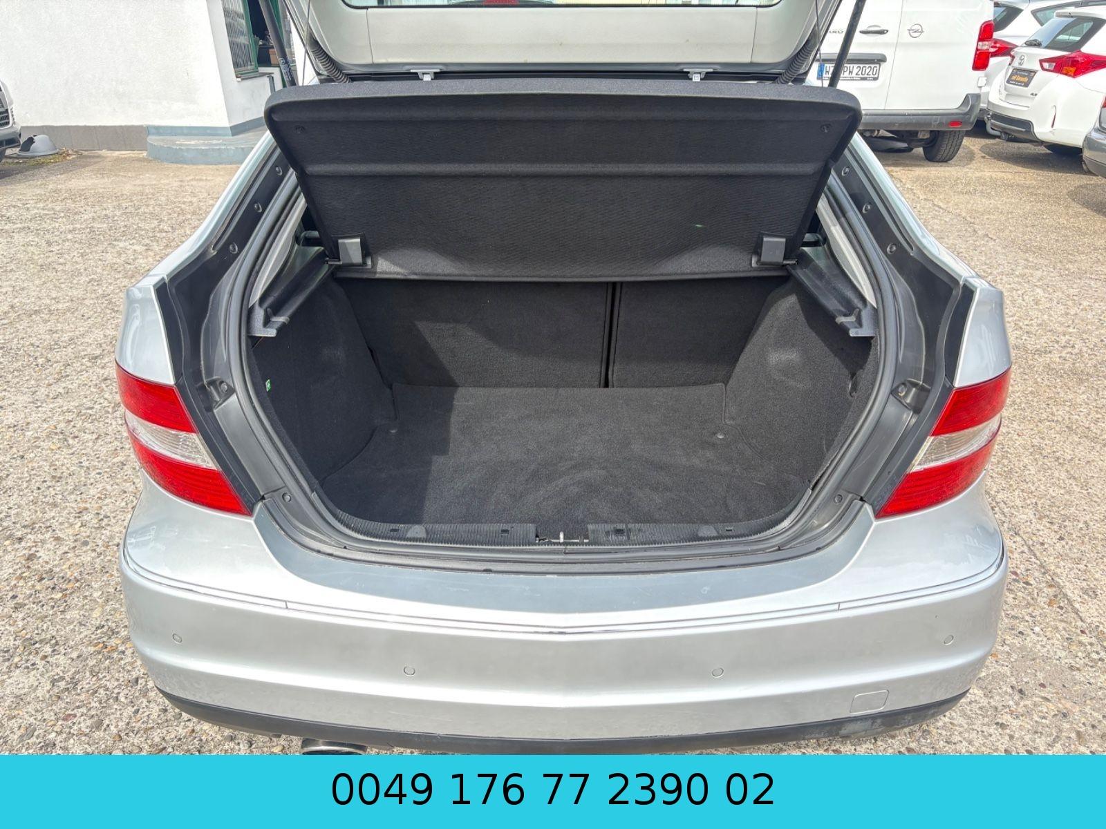 Mercedes-Benz CLC 200 CLC CLC 200 Kompressor*SERVICE NEU*SHZ*